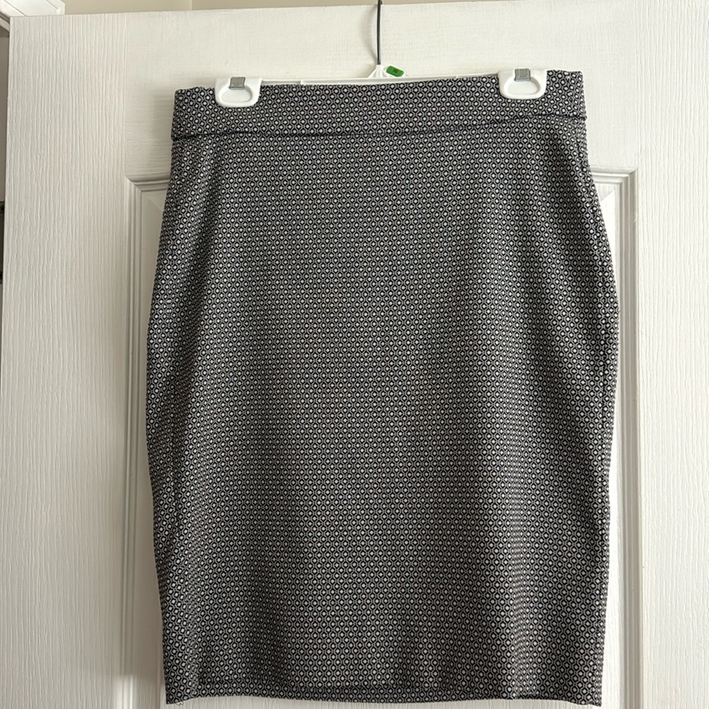 Women’s pencil skirt size small